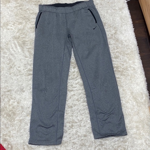 NIKE GREY SWEATPANTS!!!!!!!!! - Picture 1 of 2
